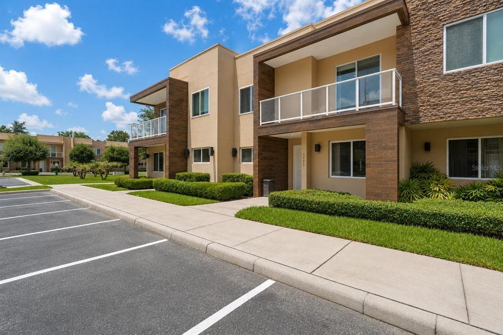 3202 BRASILIA AVENUE, KISSIMMEE, FL 34747 — zdjęcie 2