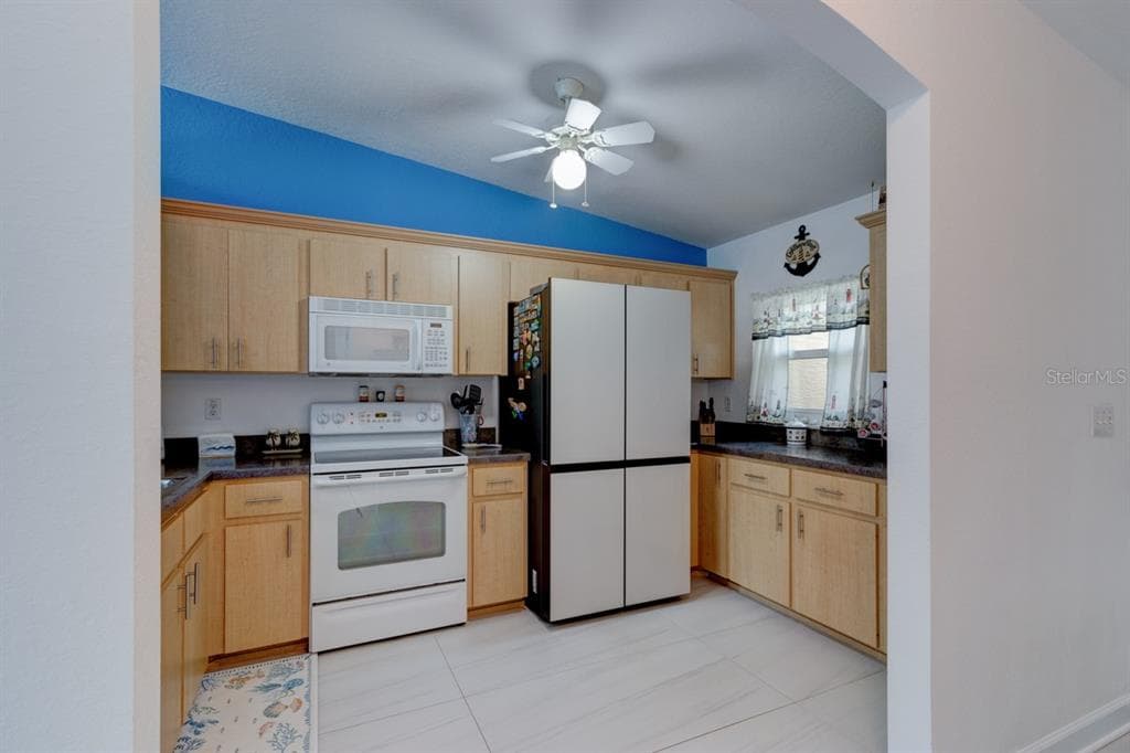 2246 HAWKS COVE CIRCLE, NEW SMYRNA BEACH, FL 32168 — zdjęcie 3