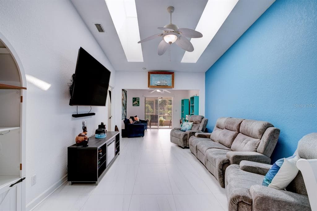 2246 HAWKS COVE CIRCLE, NEW SMYRNA BEACH, FL 32168 — zdjęcie 5