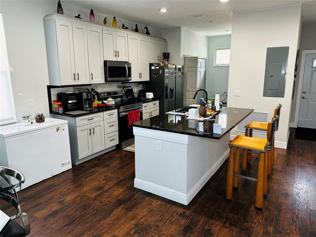 606 W VOORHIS AVENUE, DELAND, FL 32720 — zdjęcie 3