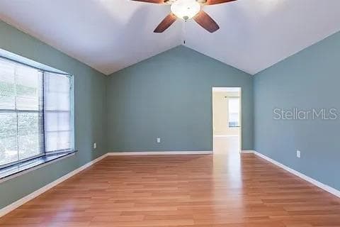 7528 RIVER COUNTRY DRIVE, WEEKI WACHEE, FL 34607 — zdjęcie 4