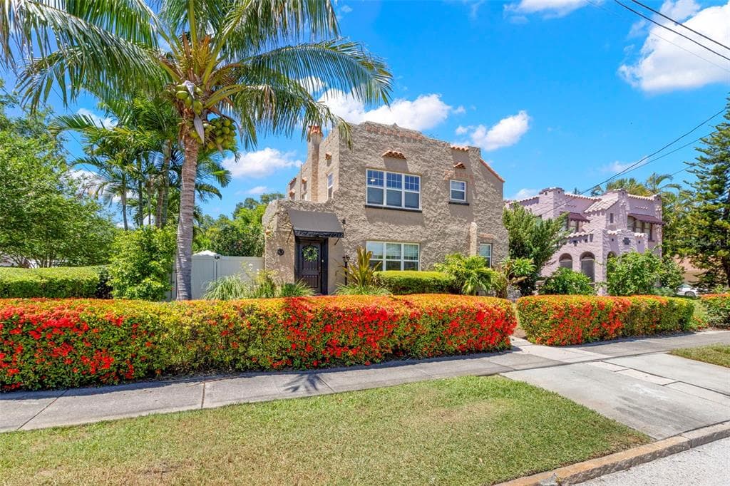 1125 11TH AVENUE N, ST PETERSBURG, FL 33705 — zdjęcie 2