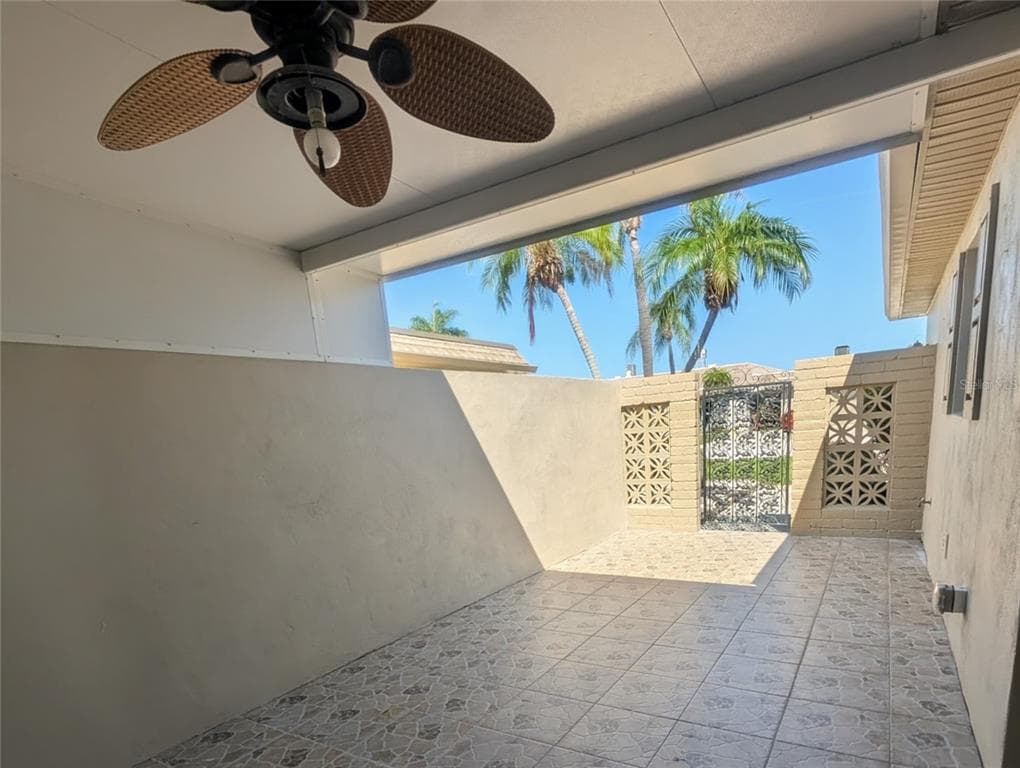 542 BOCA CIEGA POINT BOULEVARD N # 2108, MADEIRA BEACH, FL 33708 — zdjęcie 4