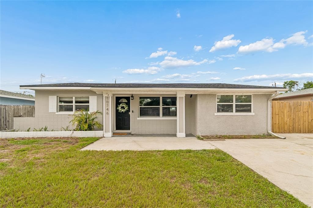 10746 109TH STREET, SEMINOLE, FL 33778 — zdjęcie 2