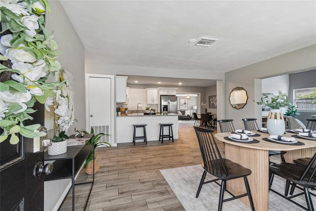 10746 109TH STREET, SEMINOLE, FL 33778 — zdjęcie 4