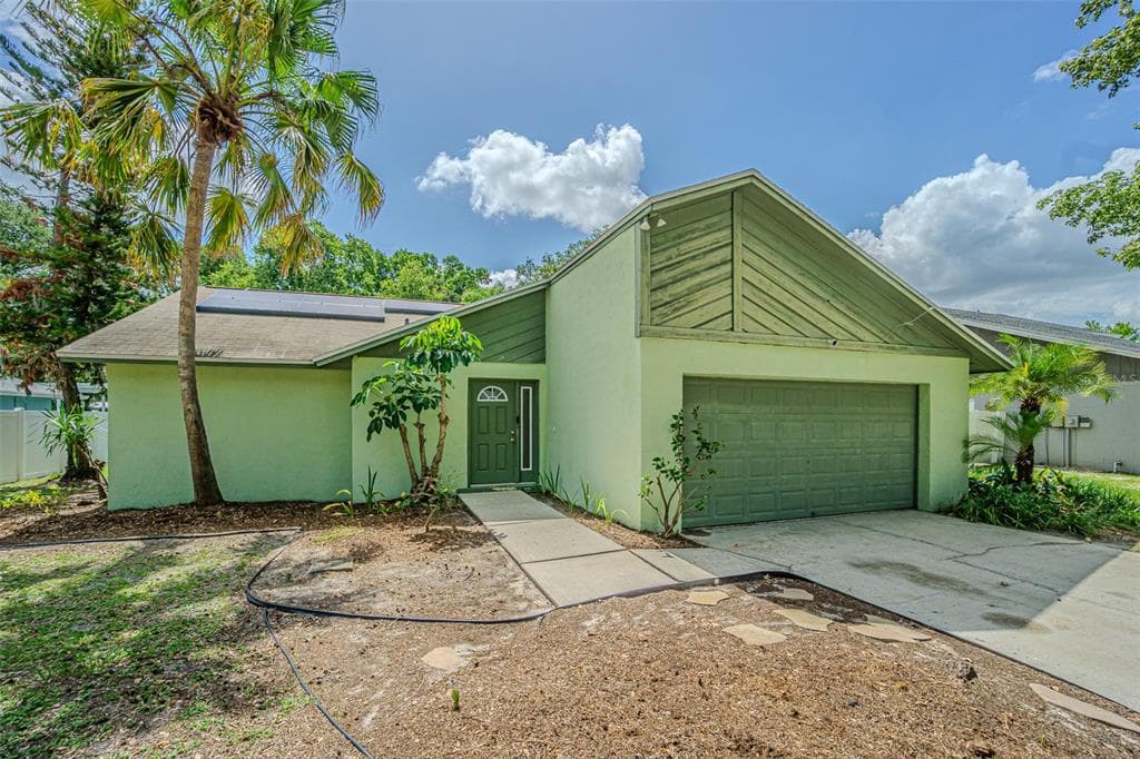 18425 SWAN LAKE DRIVE, LUTZ, FL 33549 — zdjęcie 2