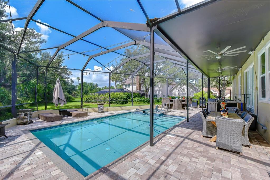 1009 EMERALD CREEK DRIVE, VALRICO, FL 33596 — zdjęcie 3