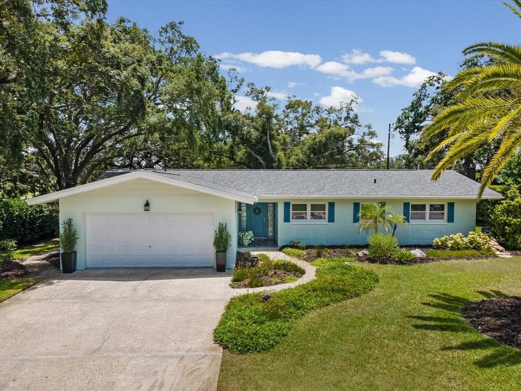 2285 WATROUS DRIVE, DUNEDIN, FL 34698