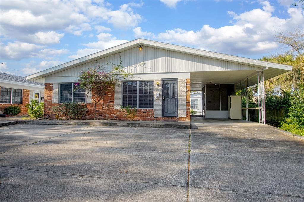 135 W MINNESOTA AVENUE # 10, DELAND, FL 32720