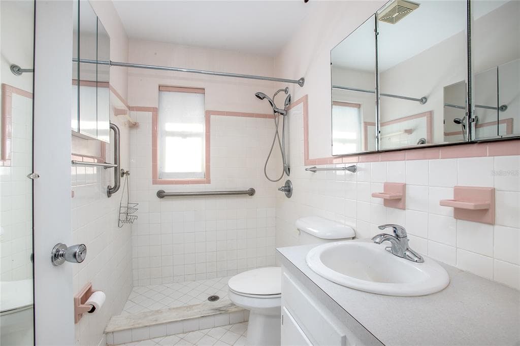 135 W MINNESOTA AVENUE # 10, DELAND, FL 32720 — zdjęcie 4