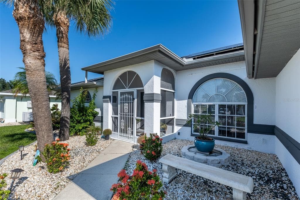 538 W CASHEW, PUNTA GORDA, FL 33955 — zdjęcie 3