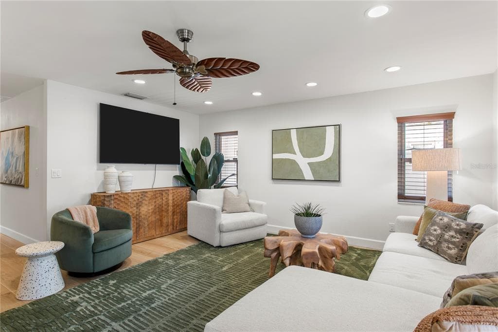 508 COLUMBIA DRIVE, TAMPA, FL 33606 — zdjęcie 3
