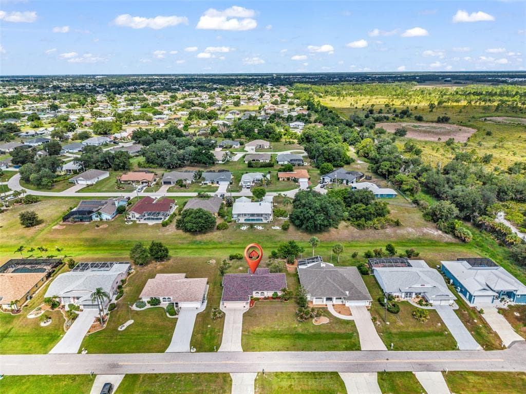 29 SEASONS DRIVE, PUNTA GORDA, FL 33983 — zdjęcie 3