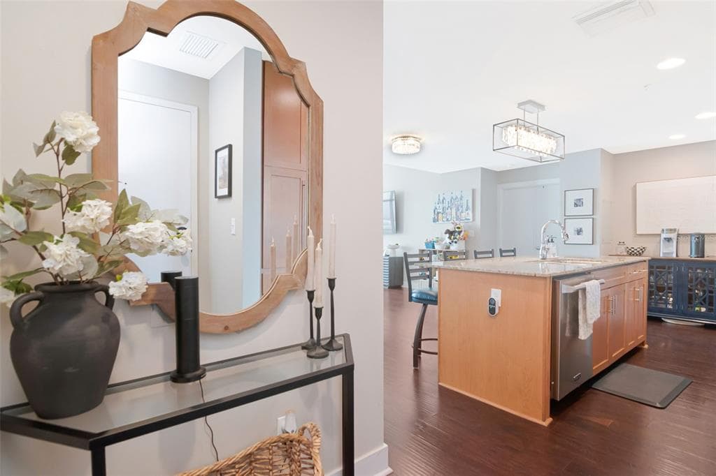 1120 E KENNEDY BOULEVARD # 1211, TAMPA, FL 33602 — zdjęcie 3