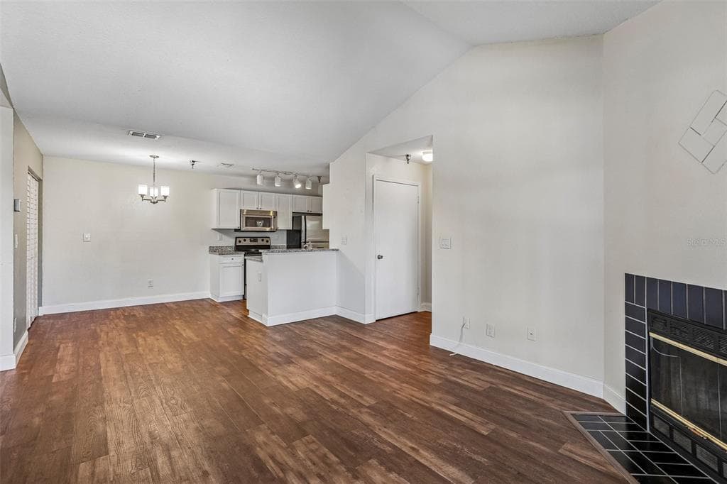 10263 GANDY BOULEVARD N # 406, ST PETERSBURG, FL 33702 — zdjęcie 5