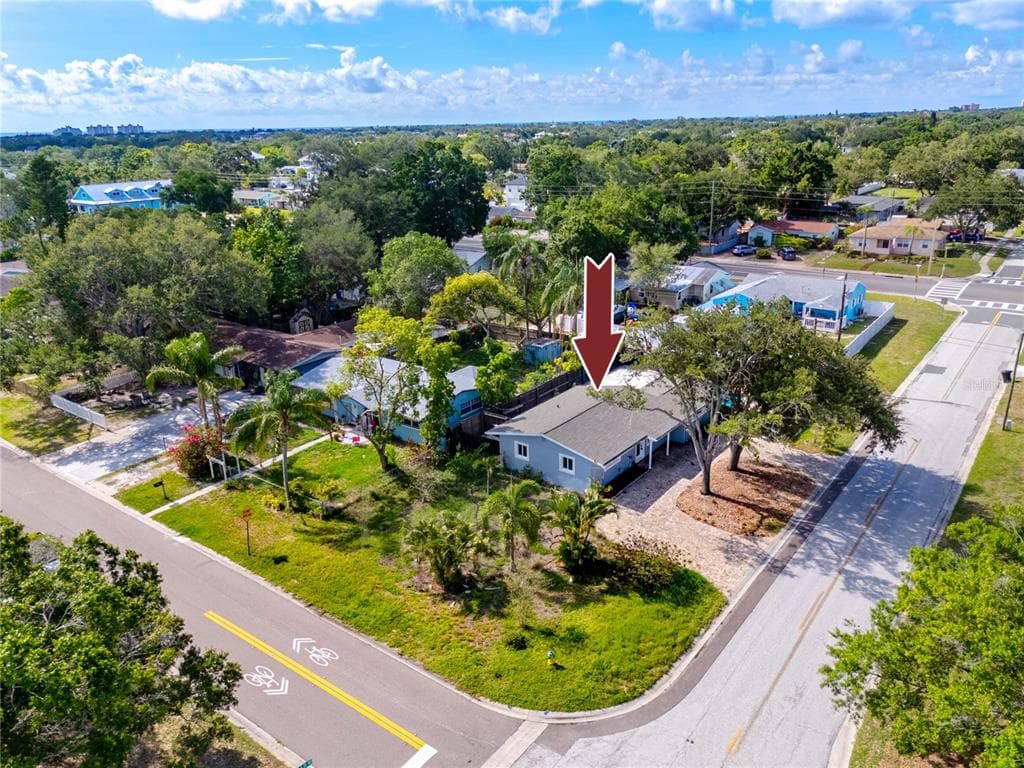 4095 LOCUST STREET NE, ST PETERSBURG, FL 33703 — zdjęcie 2