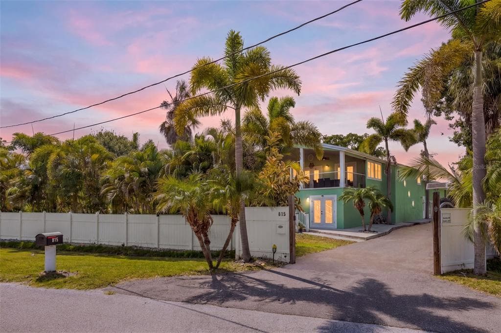 815 2ND AVENUE NW, RUSKIN, FL 33570 — zdjęcie 3