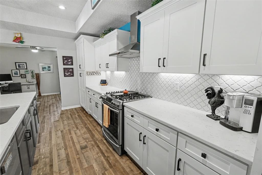 13416 WHITMARSH STREET, SPRING HILL, FL 34609 — zdjęcie 4