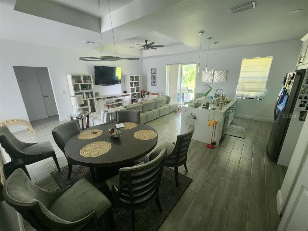 1405 UNICE AVENUE N, LEHIGH ACRES, FL 33971 — zdjęcie 3