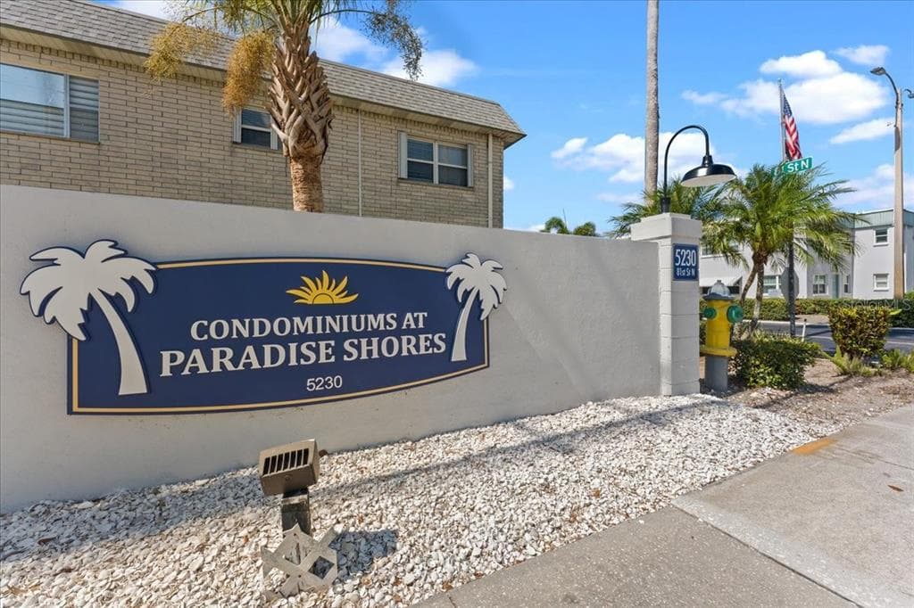 5357 81ST STREET N # 18, ST PETERSBURG, FL 33709
