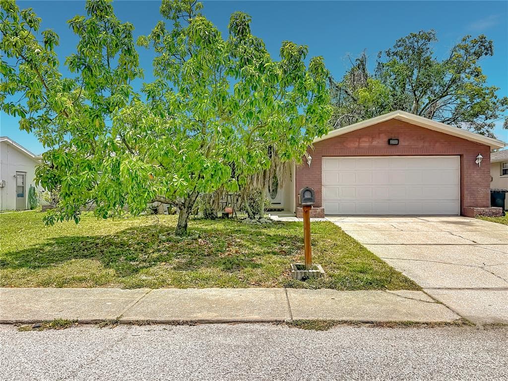 8944 LEDGESTONE LANE, PORT RICHEY, FL 34668 — zdjęcie 4