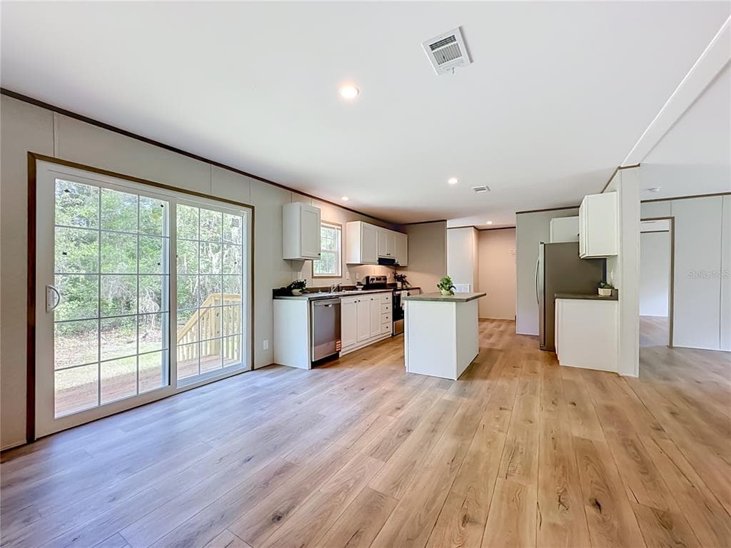 115 BETSY ROSS PLACE, SATSUMA, FL 32189 — zdjęcie 3