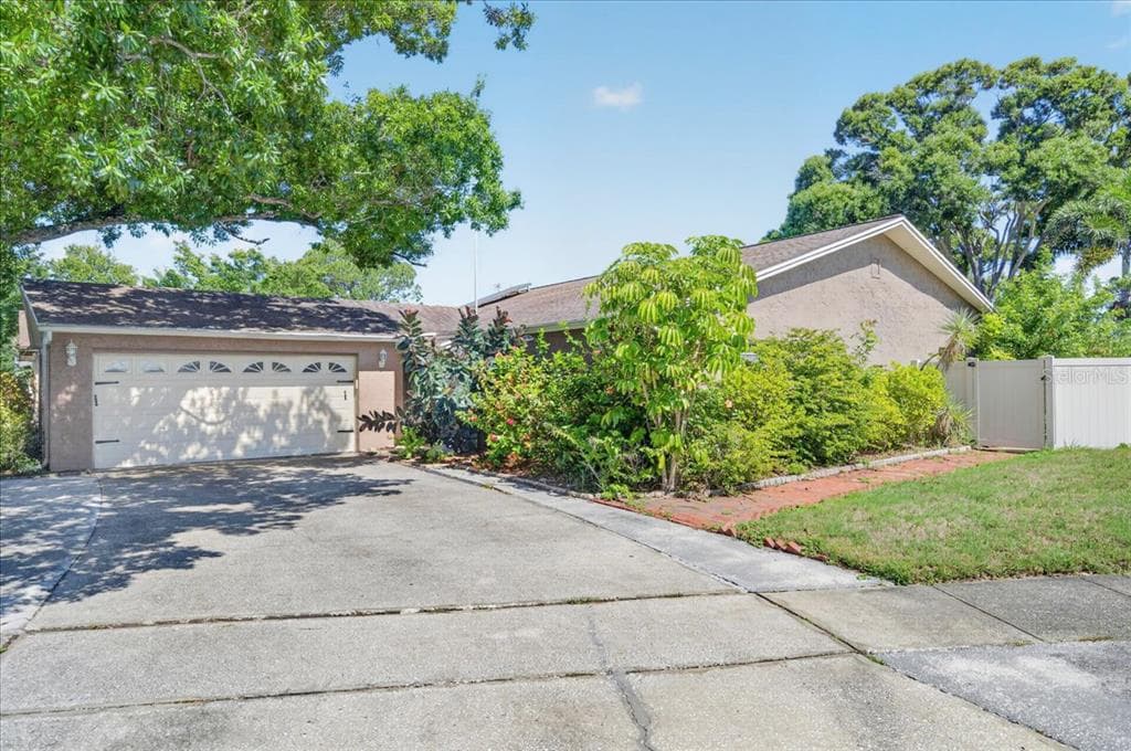 10202 56TH STREET N, PINELLAS PARK, FL 33782 — zdjęcie 2