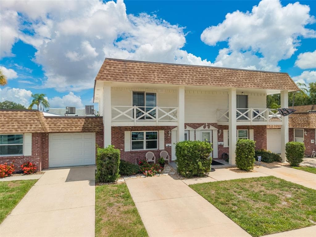 802 MINDY COURT # 802, LARGO, FL 33771
