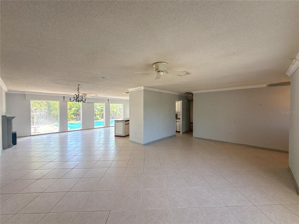 132 MARK TWAIN LANE, ROTONDA WEST, FL 33947 — zdjęcie 3
