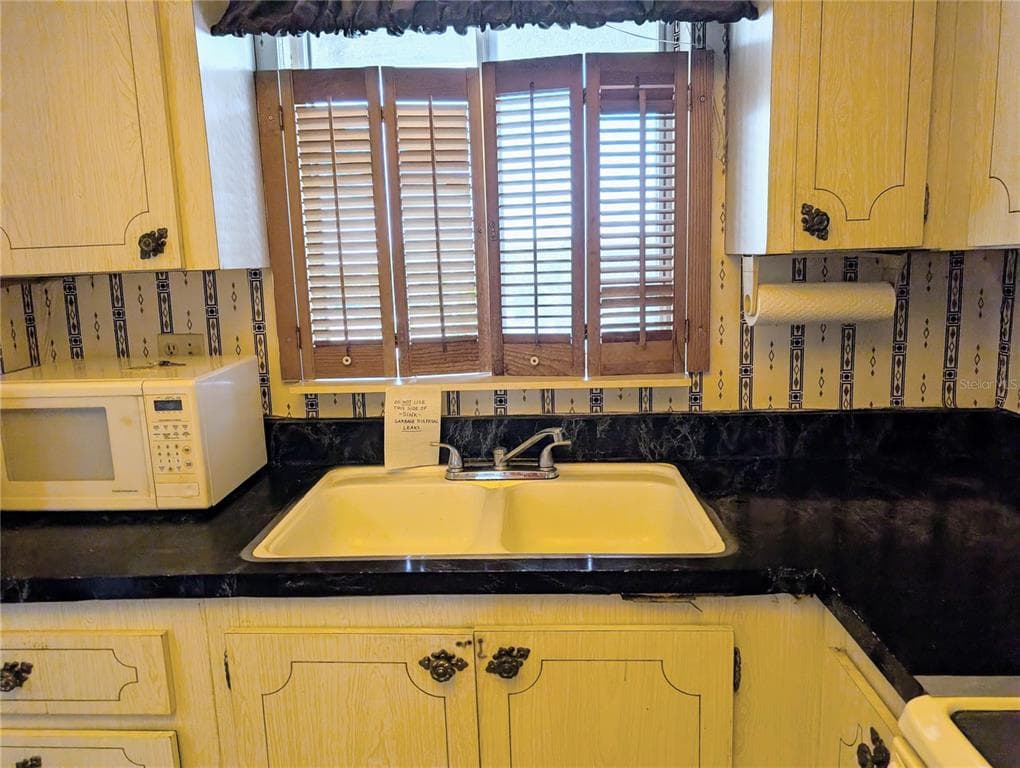 3714 LAKE BAYSHORE DRIVE # K-418, BRADENTON, FL 34205 — zdjęcie 4