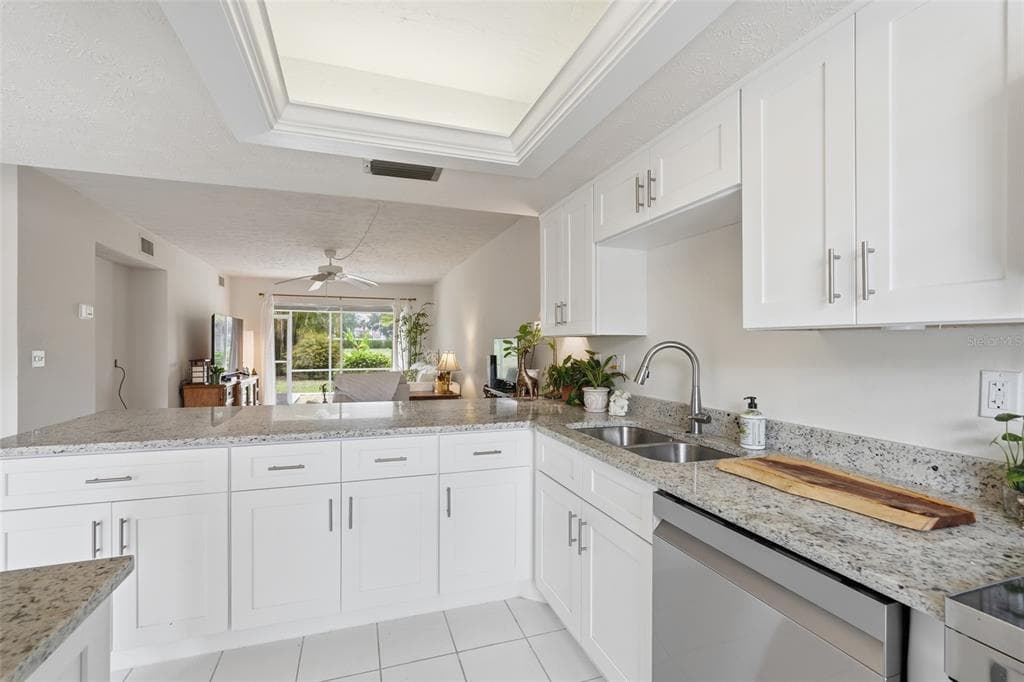 16211 DUBLIN CIRCLE # 104, FORT MYERS, FL 33908 — zdjęcie 5
