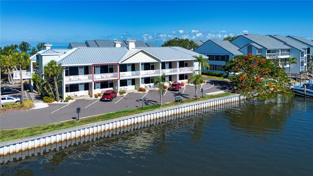 611 DESTINY DRIVE # 403, RUSKIN, FL 33570