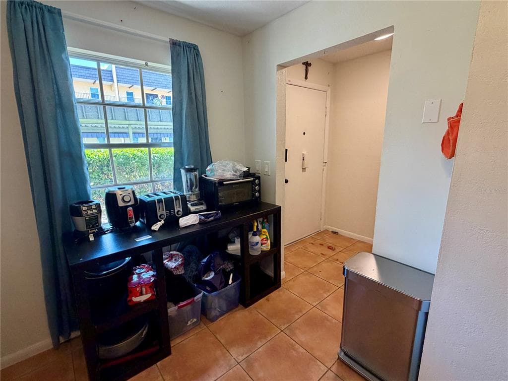 8703 BARDMOOR BOULEVARD # 102, SEMINOLE, FL 33777 — zdjęcie 5