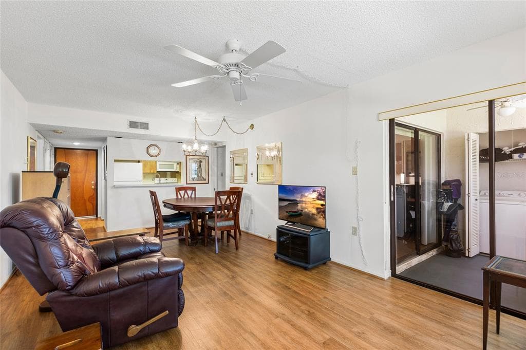 2587 COUNTRYSIDE BOULEVARD # 6110, CLEARWATER, FL 33761 — zdjęcie 3