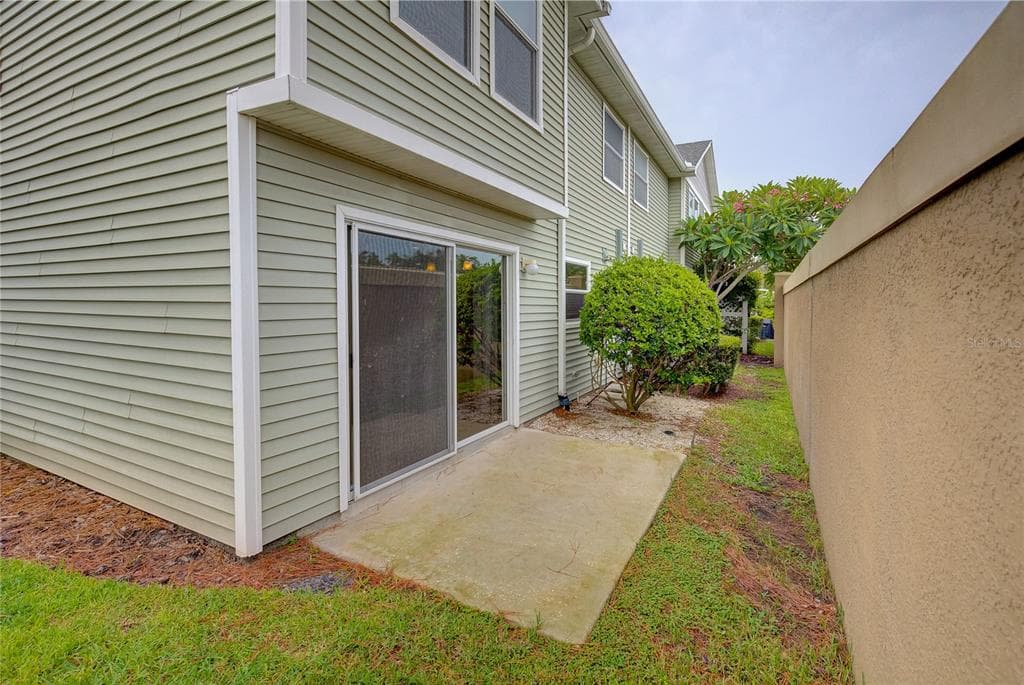 13298 THOROUGHBRED LOOP, LARGO, FL 33773 — zdjęcie 3