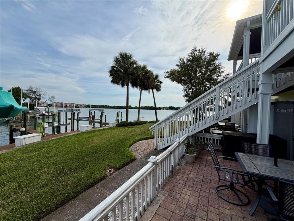 5009 STARFISH DRIVE SE # A, ST PETERSBURG, FL 33705