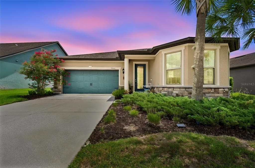 7930 OLIVE BROOK DRIVE, WESLEY CHAPEL, FL 33545