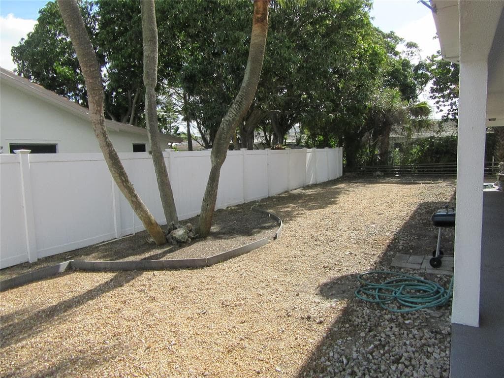 110 60TH AVENUE # 1, ST PETE BEACH, FL 33706 — zdjęcie 2