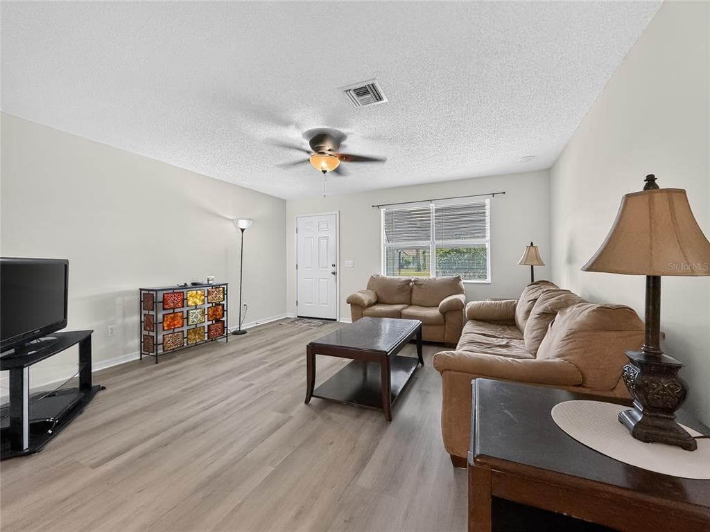 1222 SANTOS PLACE, LADY LAKE, FL 32159 — zdjęcie 4