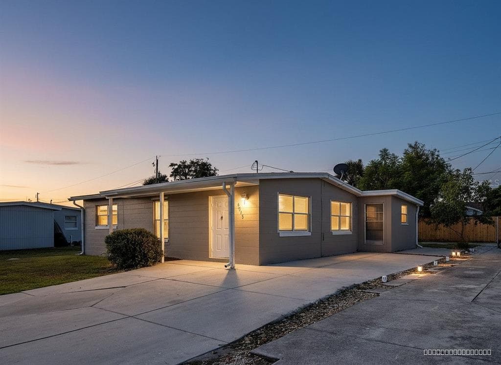 8215 AGRESS AVENUE, NORTH PORT, FL 34287 — zdjęcie 2