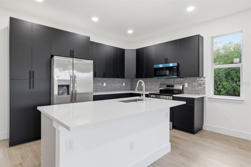 500 SUNSET ROAD N, ROTONDA WEST, FL 33947 — zdjęcie 2