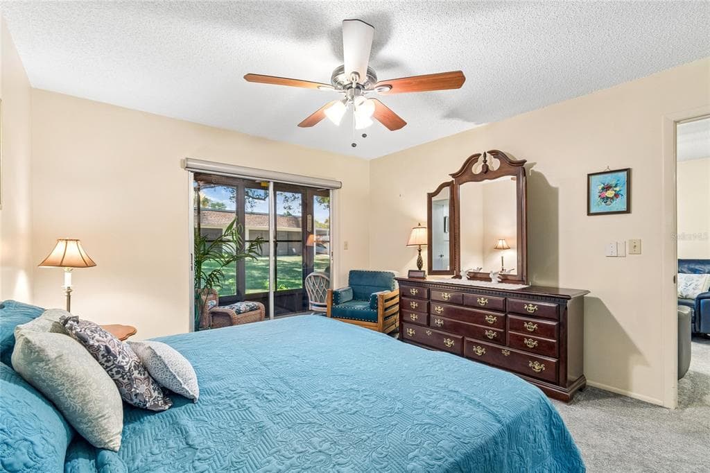 11340 CARRIAGE HILL DRIVE # 4, PORT RICHEY, FL 34668 — zdjęcie 4