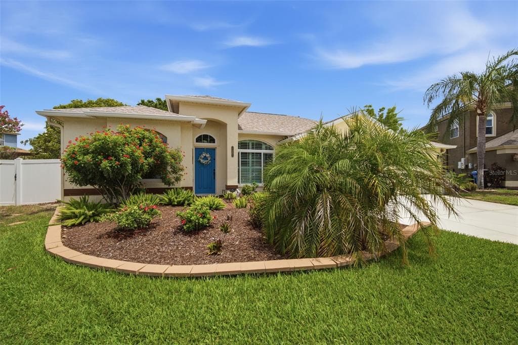 11201 SAINT ANDREWS COURT, RIVERVIEW, FL 33579