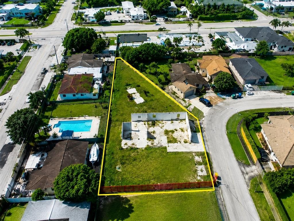 21710 SW 111TH AVENUE, MIAMI, FL 33170