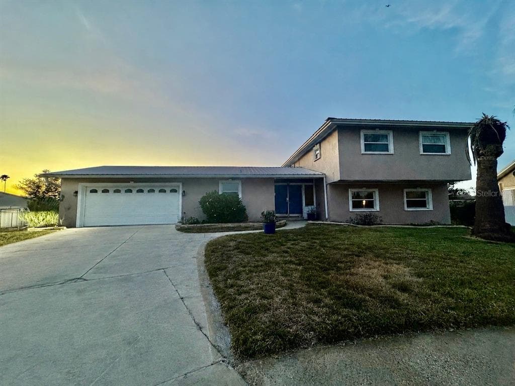 8725 PALISADES DRIVE, TAMPA, FL 33615