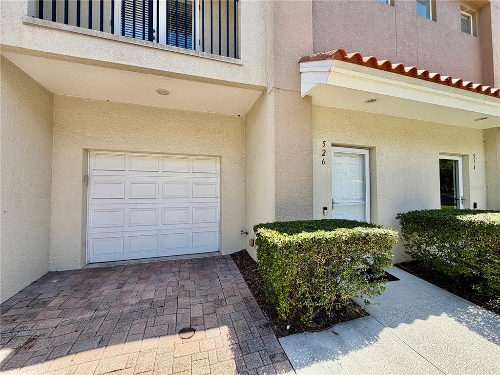 526 101ST AVENUE N, ST PETERSBURG, FL 33702 — zdjęcie 3