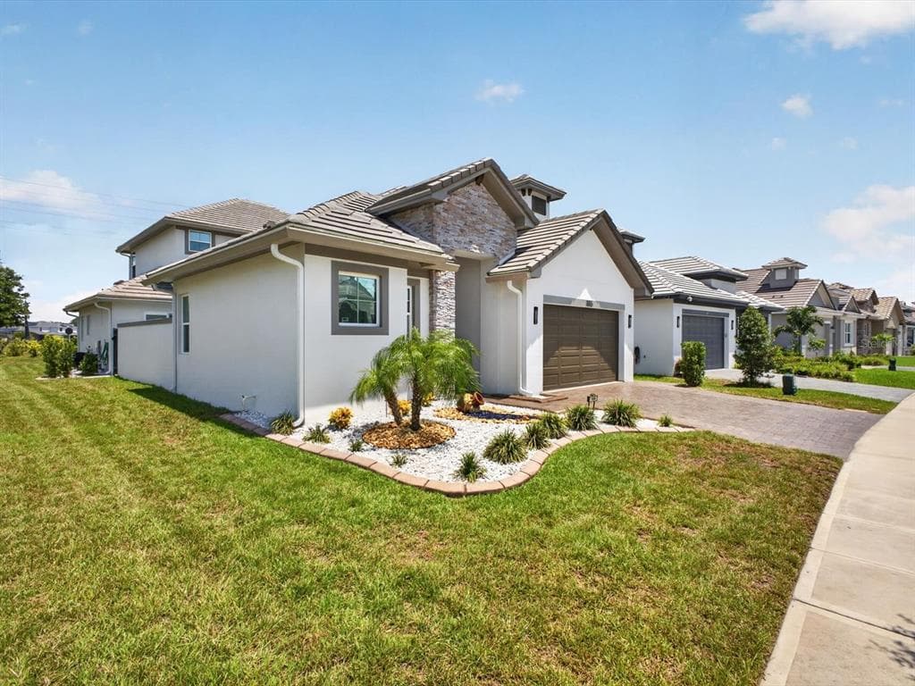 196 HAMPTON LOOP, DAVENPORT, FL 33837