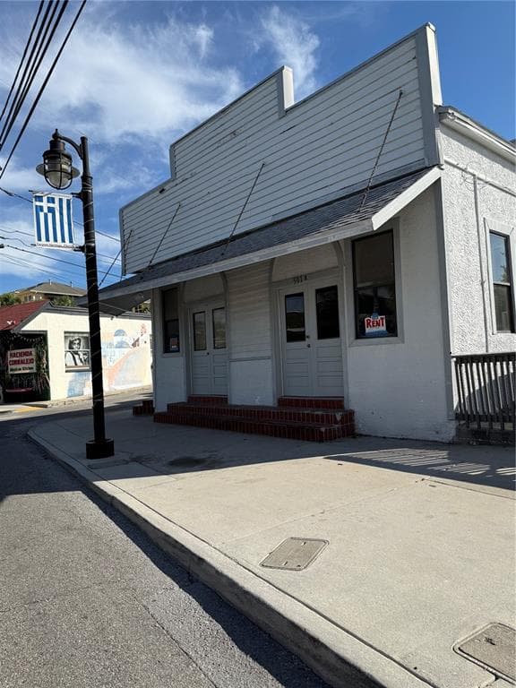 501 ATHENS STREET # A & B, TARPON SPRINGS, FL 34689 — zdjęcie 2