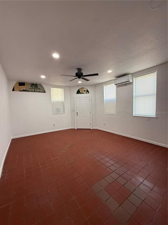 501 ATHENS STREET # A & B, TARPON SPRINGS, FL 34689 — zdjęcie 4