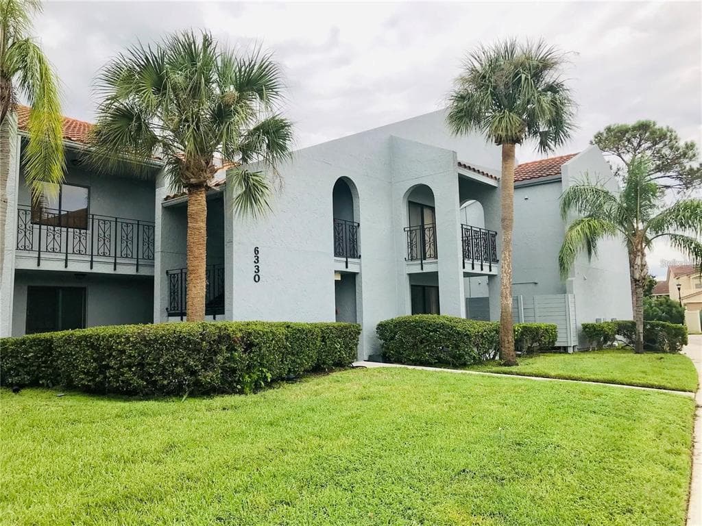 6330 GRAND BAHAMA CIRCLE # C, TAMPA, FL 33615 — zdjęcie 2